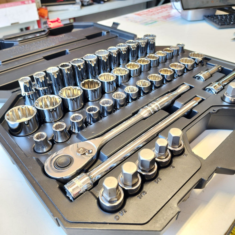 1/2 in Drive Mechanics Tool Set (52-Piece) 1/2 in Drive Mechanics Tool Set (52-Piece)